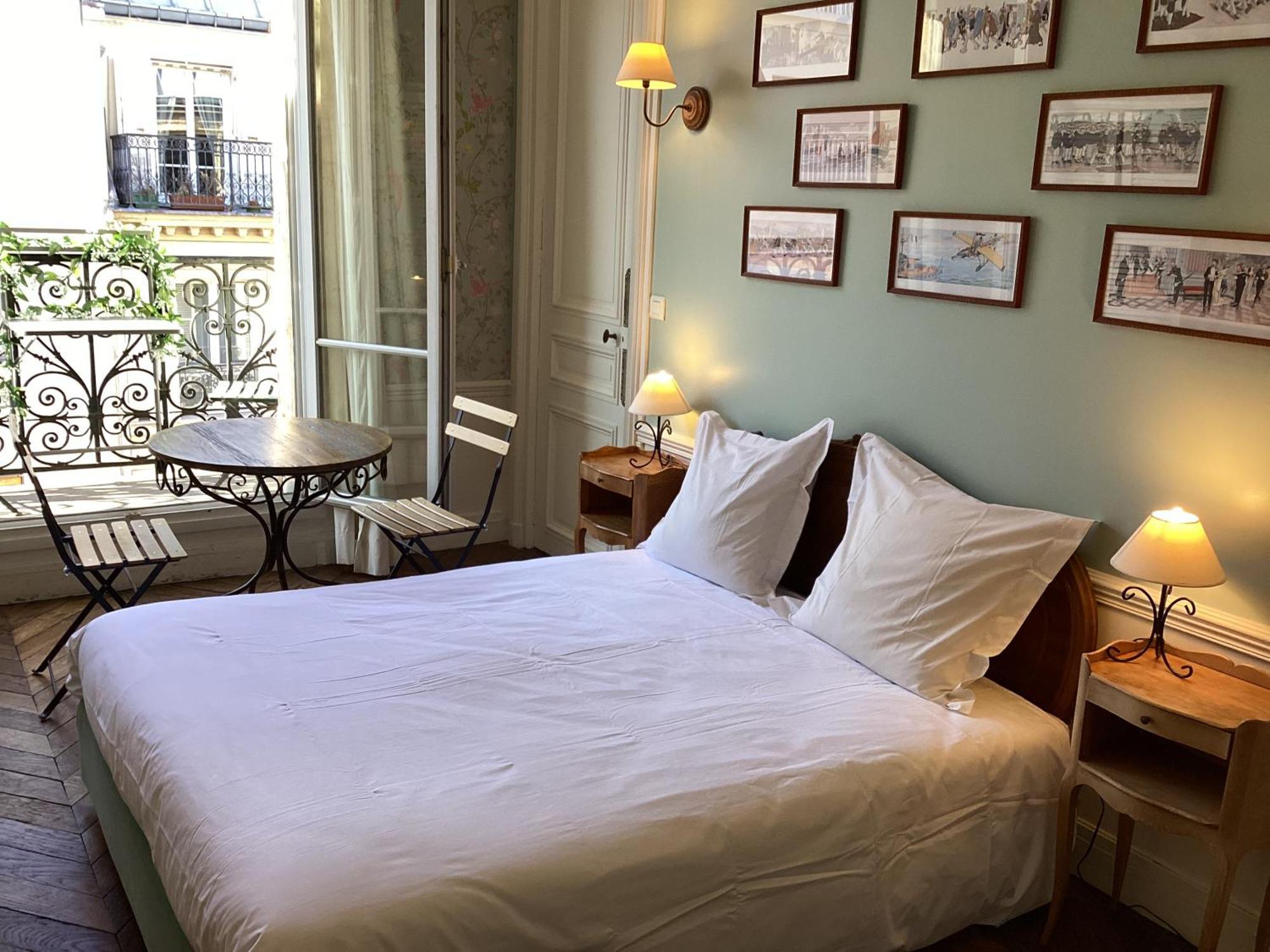 Bed And Breakfast Paris Quartier Champs-Elysees ภายนอก รูปภาพ
