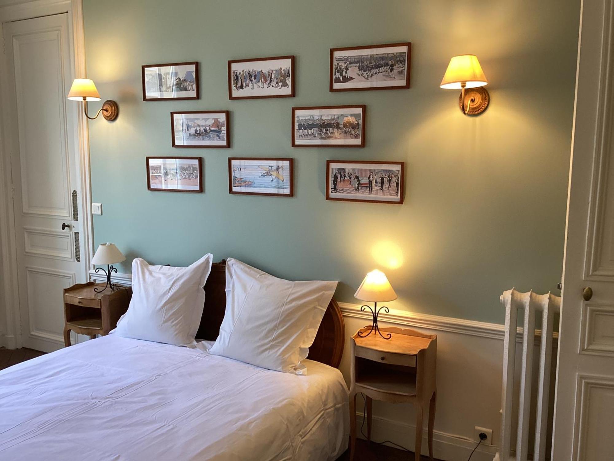 Bed And Breakfast Paris Quartier Champs-Elysees ภายนอก รูปภาพ